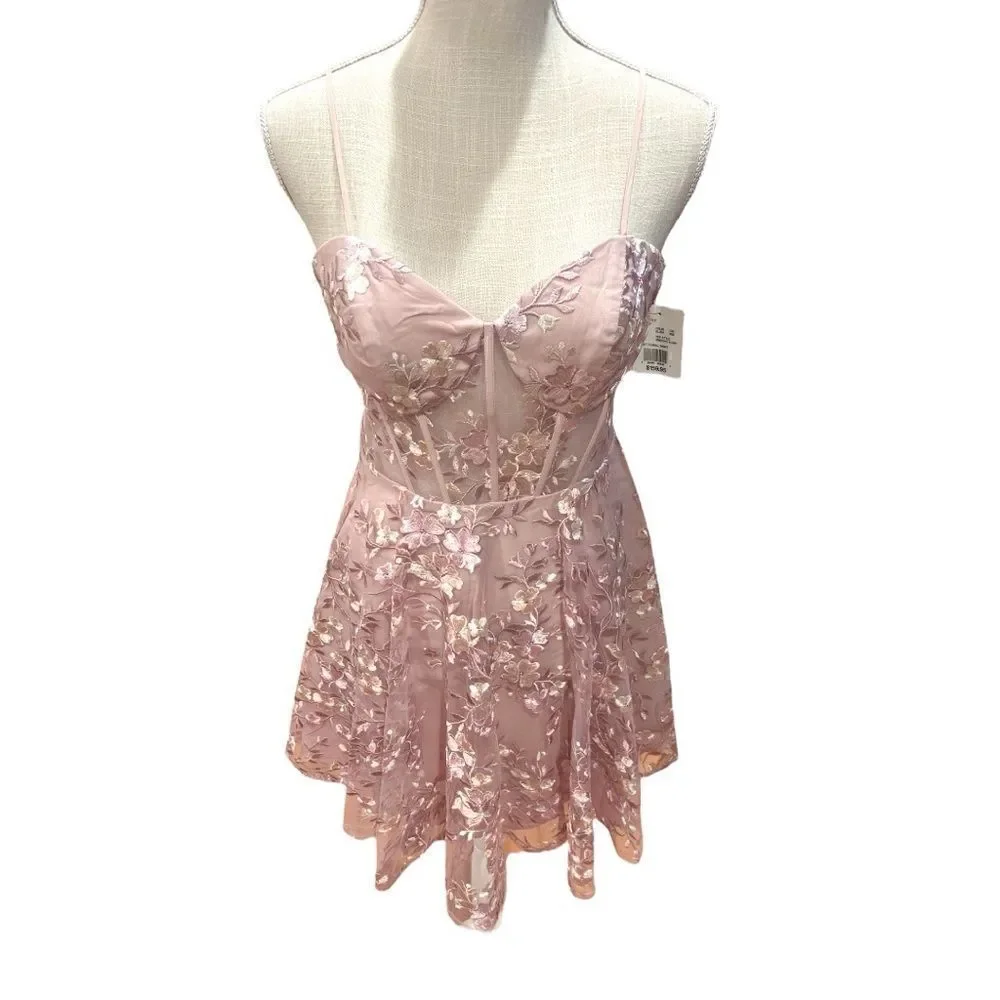 NWT Jules & Cleo Blush Floral Embroidered illushion corset Midi Dress Size 6
